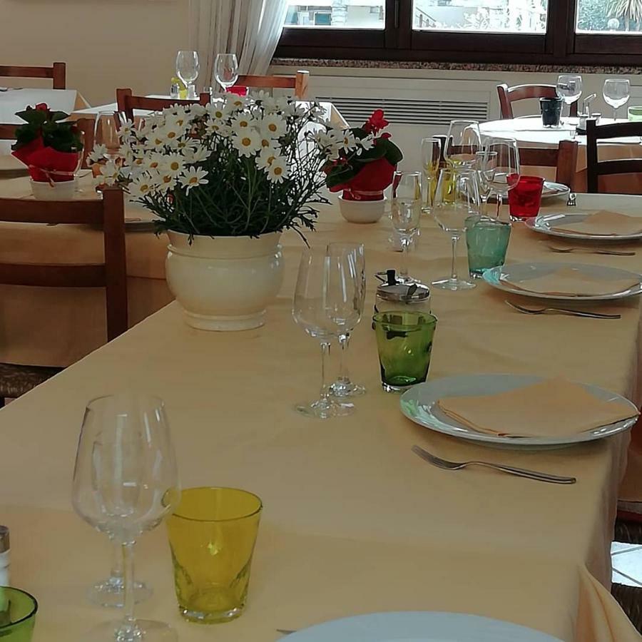 Maissana Affittacamere B&B Trattoria Della Posta מראה חיצוני תמונה